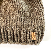 Load image into Gallery viewer, Arapahoe Beanie in Cabin