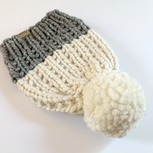 Load image into Gallery viewer, Antero Beanie in Fossil &amp; Snow
