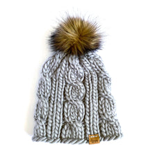 Load image into Gallery viewer, Niwot Beanie - Peruvian Wool
